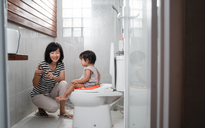 Ketahui Tanda Anak Sudah Siap Toilet Training dan 6 Cara Mengajarkannya